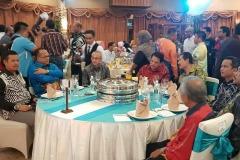 MAJLIS MAKAN MALAM YB MENTERI WP DAN PEMIMPIN MASYARAKAT DI LABUAN SERTA PENYAMPAIAN PERUNTUKAN KEWANGAN MSWP KE PERBADANAN LABUAN BAGI PROGRAM PEMBANGUNAN SUKAN DI LABUAN