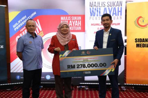 MAJLIS PENYERAHAN BANTUAN MADANI KEPADA BADAN SUKAN KUALA LUMPUR DAN PUTRAJAYA TAHUN 2023